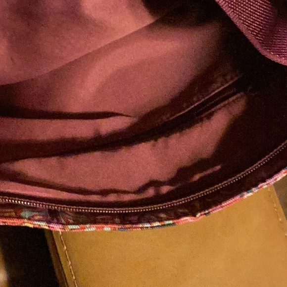 Vintage Vera Bradley Resort Medallion Pattern, Crossbody - Picture 6 of 8